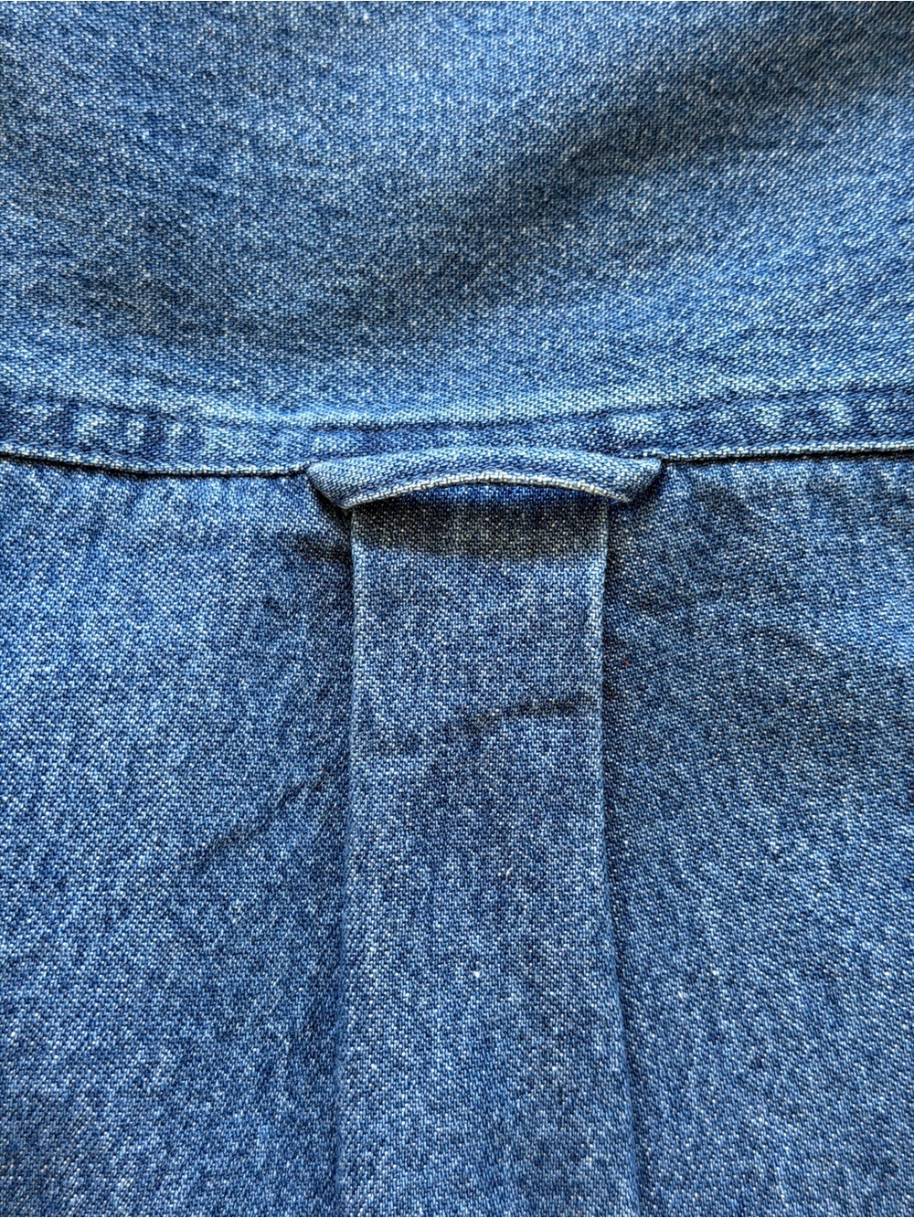Men's Blue Denim Button-Down Shirt Jacket - Picture 8 of 9